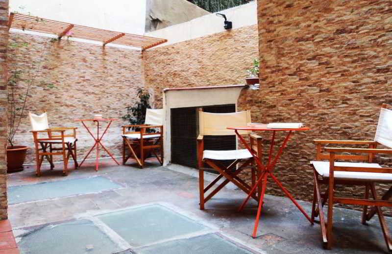 La Isla Hostal Barcelona Zewnętrze zdjęcie