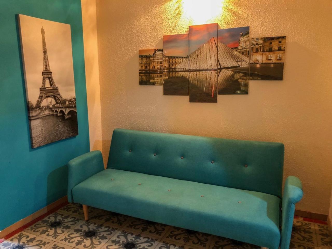 La Isla Hostal Barcelona Zewnętrze zdjęcie